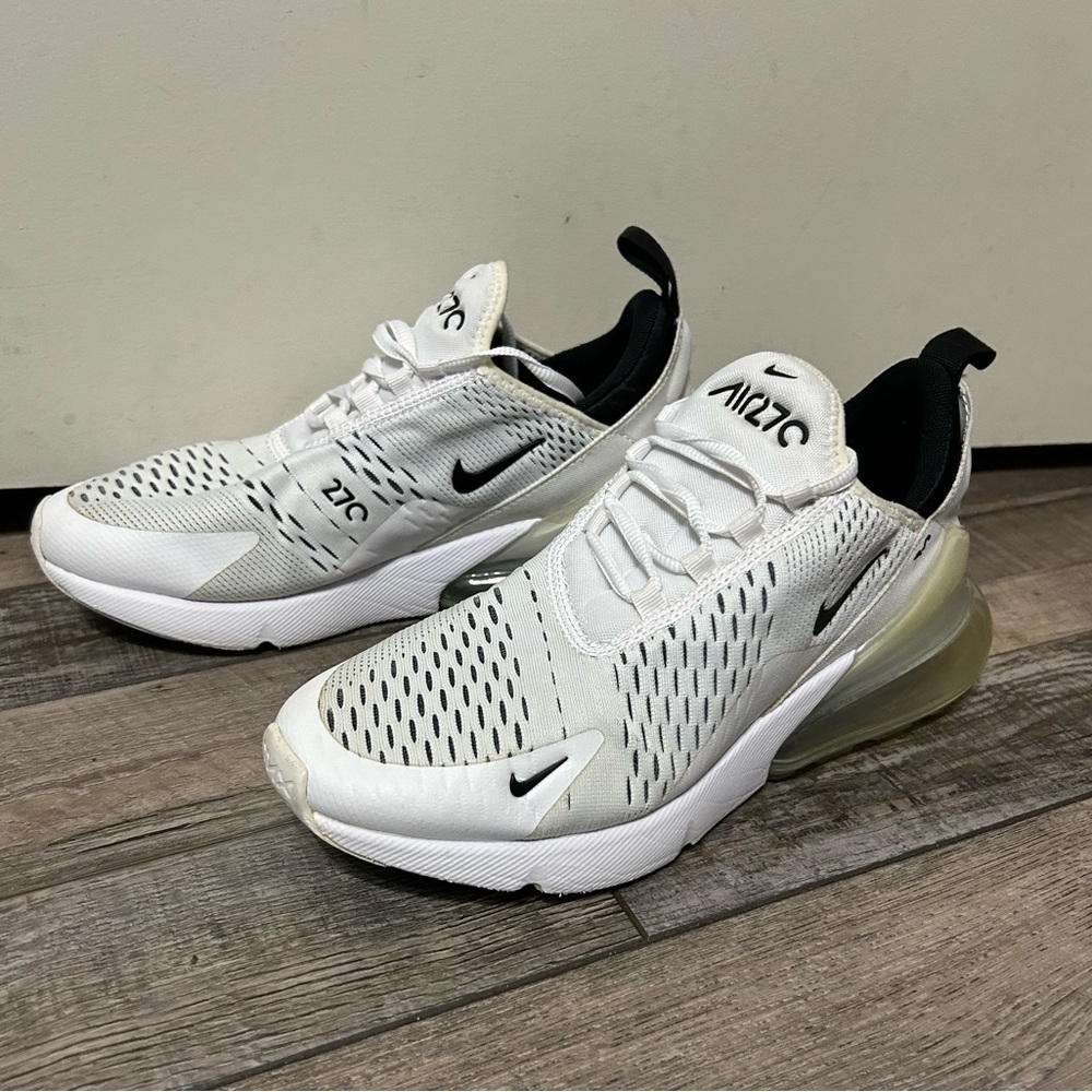 Nike Air Max 270 🤍 {SOLD}